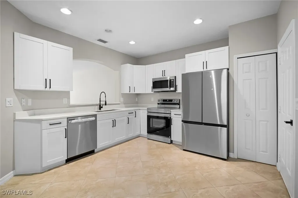 9648 Roundstone Circle Fort Myers FL 33967