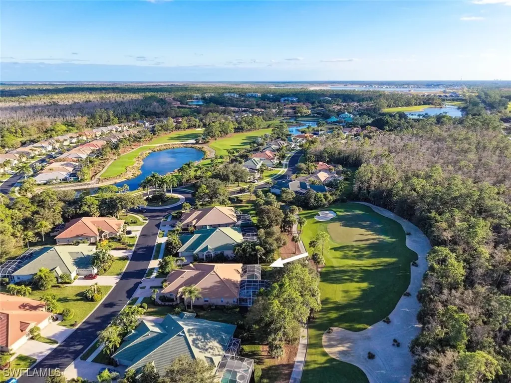 3653 Periwinkle Way Naples FL 34114