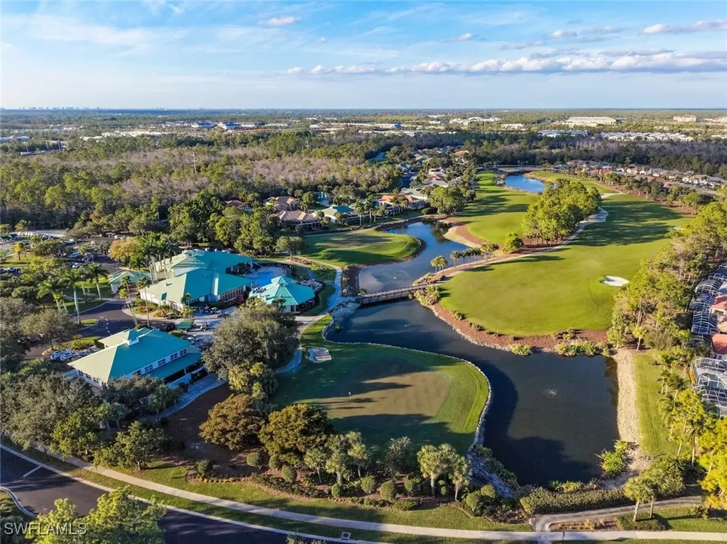 3653 Periwinkle Way Naples FL 34114