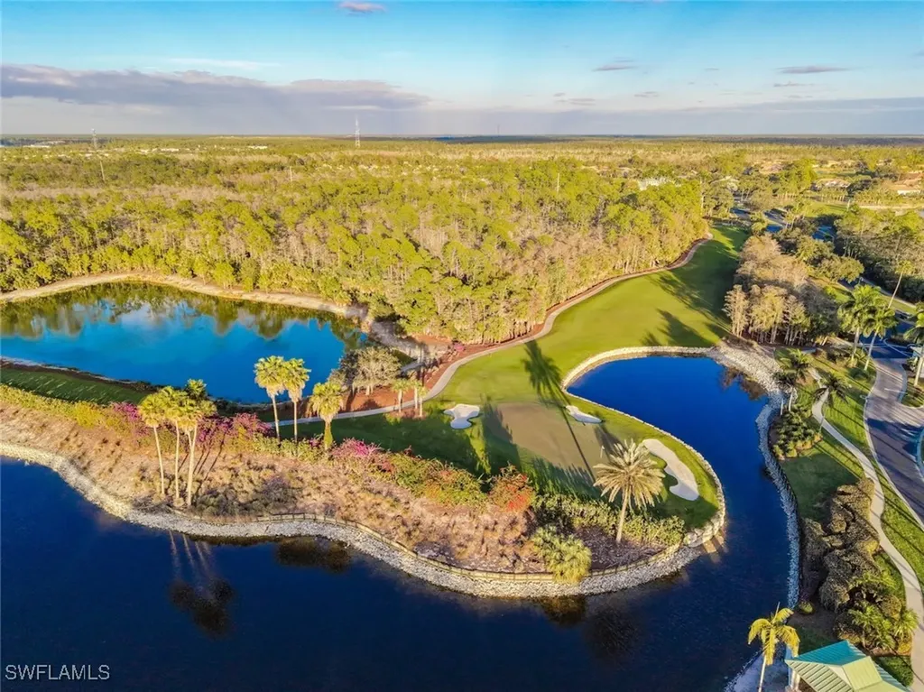3653 Periwinkle Way Naples FL 34114