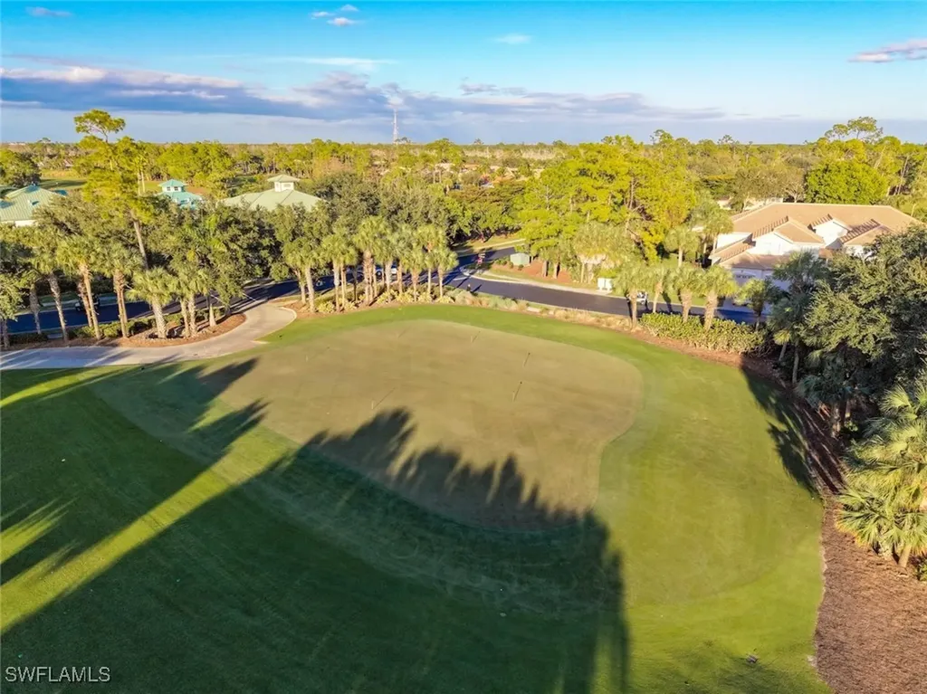 3653 Periwinkle Way Naples FL 34114