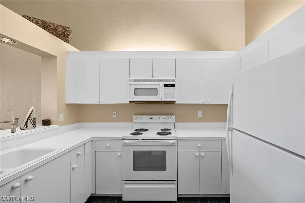 7725 Pebble Creek Circle Naples FL 34108