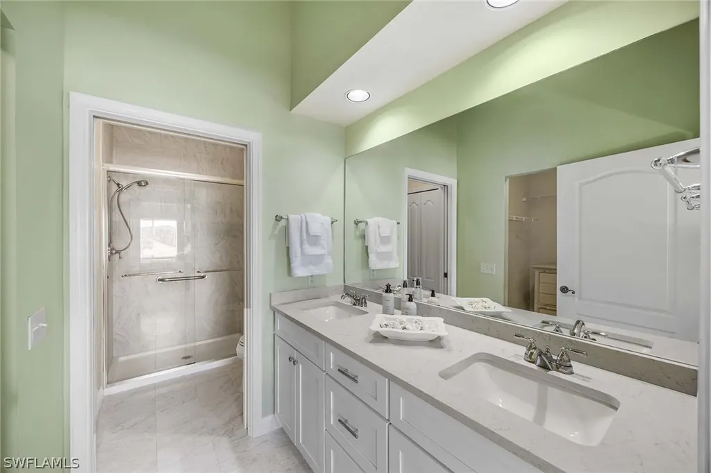 7725 Pebble Creek Circle Naples FL 34108