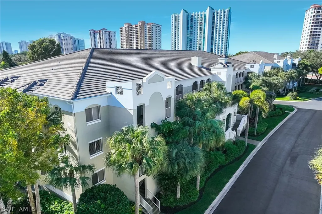 7725 Pebble Creek Circle Naples FL 34108