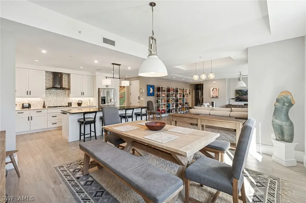 1135 3rd Avenue S Naples FL 34102