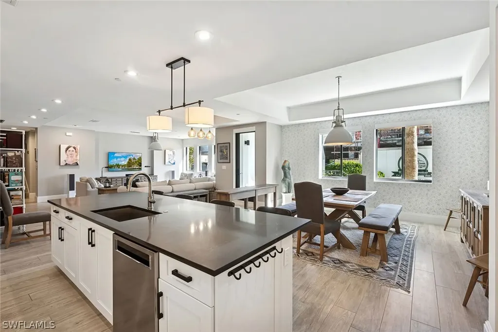 1135 3rd Avenue S Naples FL 34102