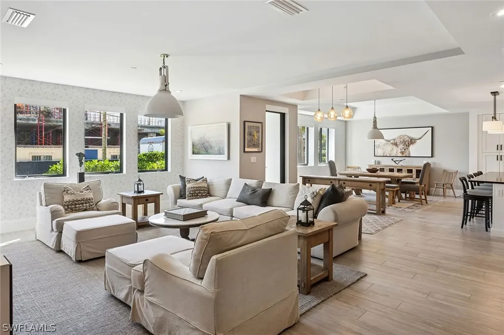 1135 3rd Avenue S Naples FL 34102