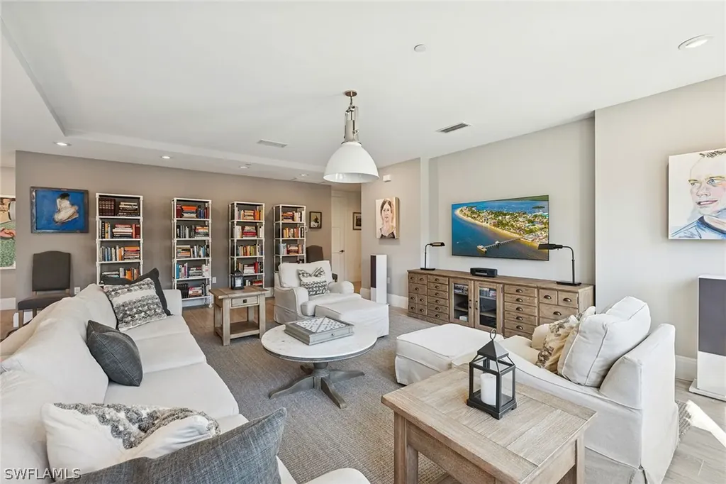 1135 3rd Avenue S Naples FL 34102