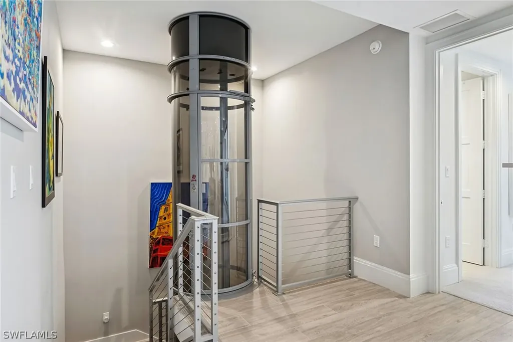 1135 3rd Avenue S Naples FL 34102