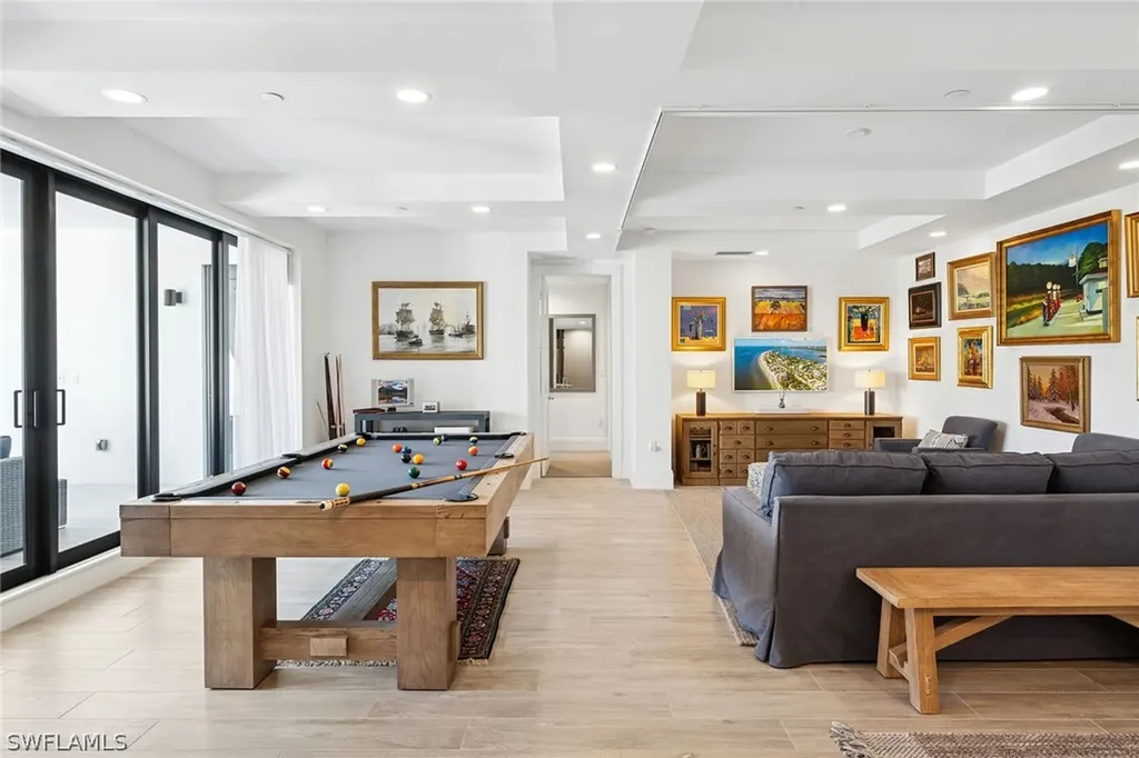 1135 3rd Avenue S Naples FL 34102