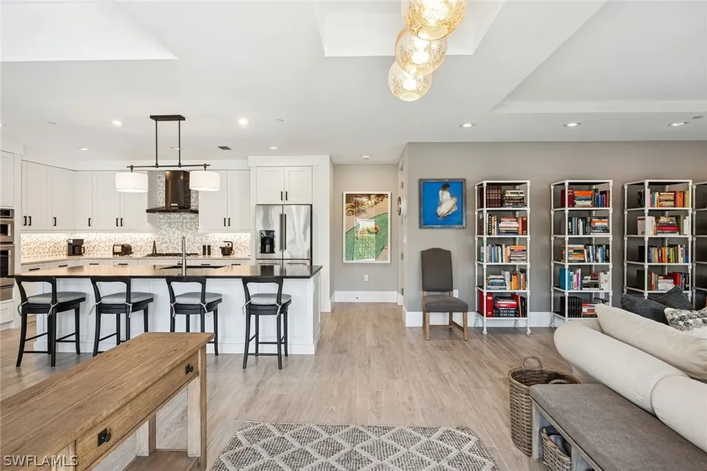 1135 3rd Avenue S Naples FL 34102