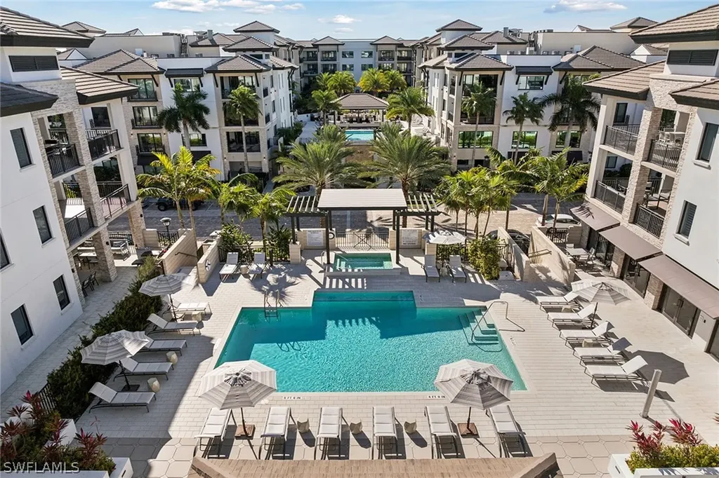 1135 3rd Avenue S Naples FL 34102