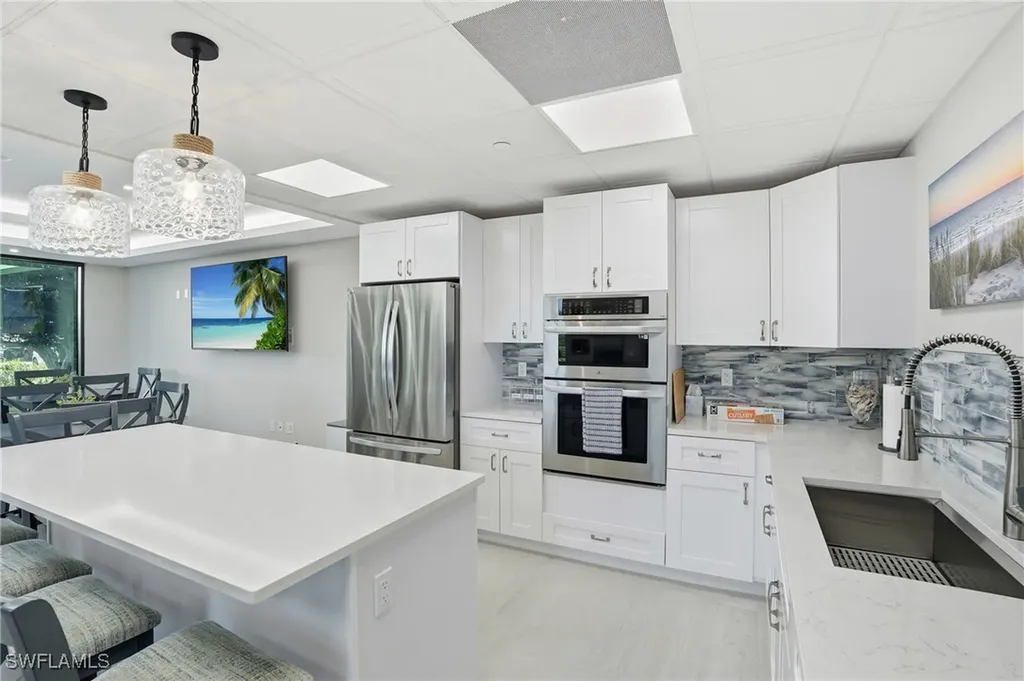 11 Bluebill Avenue Naples FL 34108