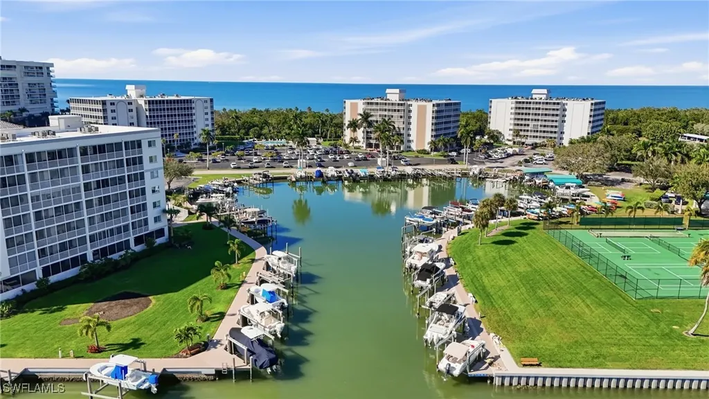 11 Bluebill Avenue Naples FL 34108
