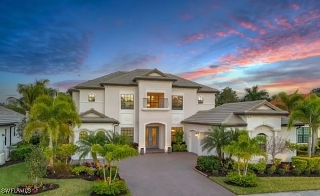 Naples FL, 2235 Somerset Place