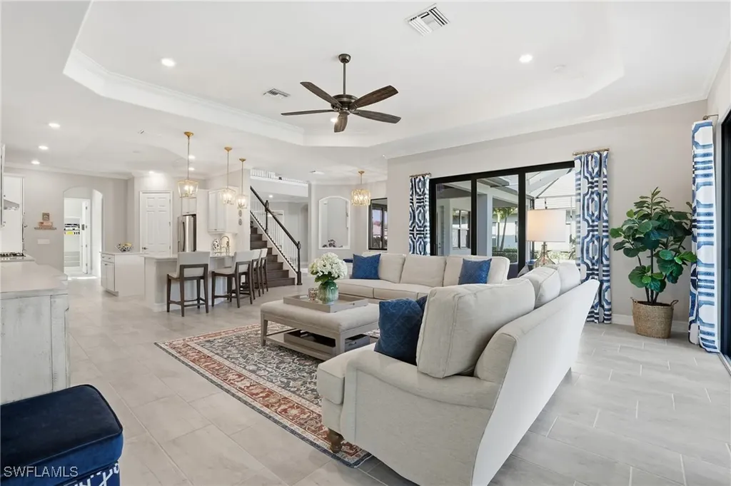 2235 Somerset Place Naples FL 34120