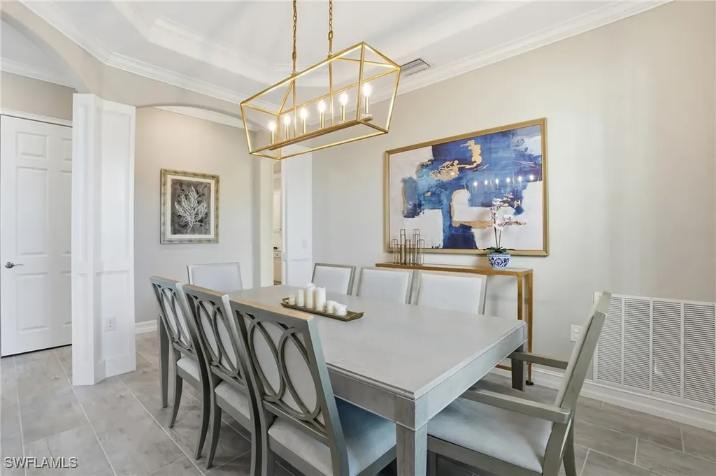 2235 Somerset Place Naples FL 34120