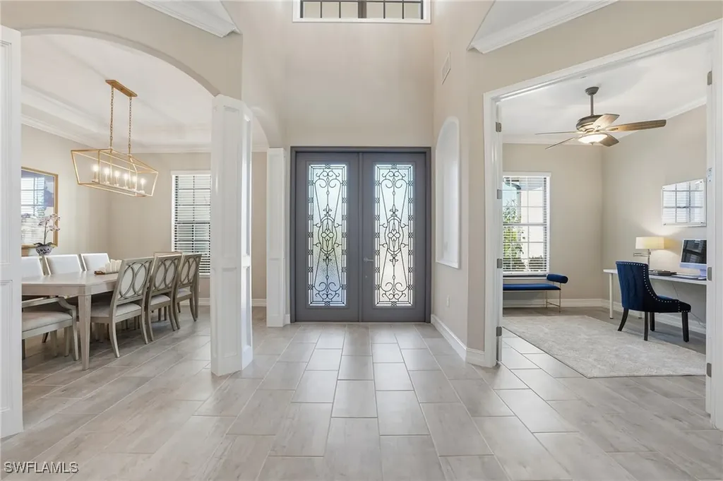 2235 Somerset Place Naples FL 34120