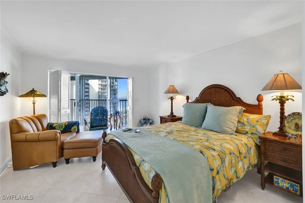 4041 Gulf Shore Boulevard N Naples FL 34103