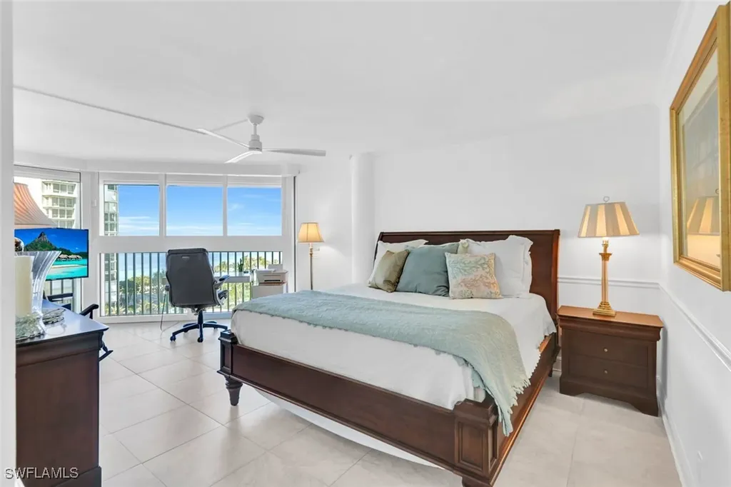 4041 Gulf Shore Boulevard N Naples FL 34103
