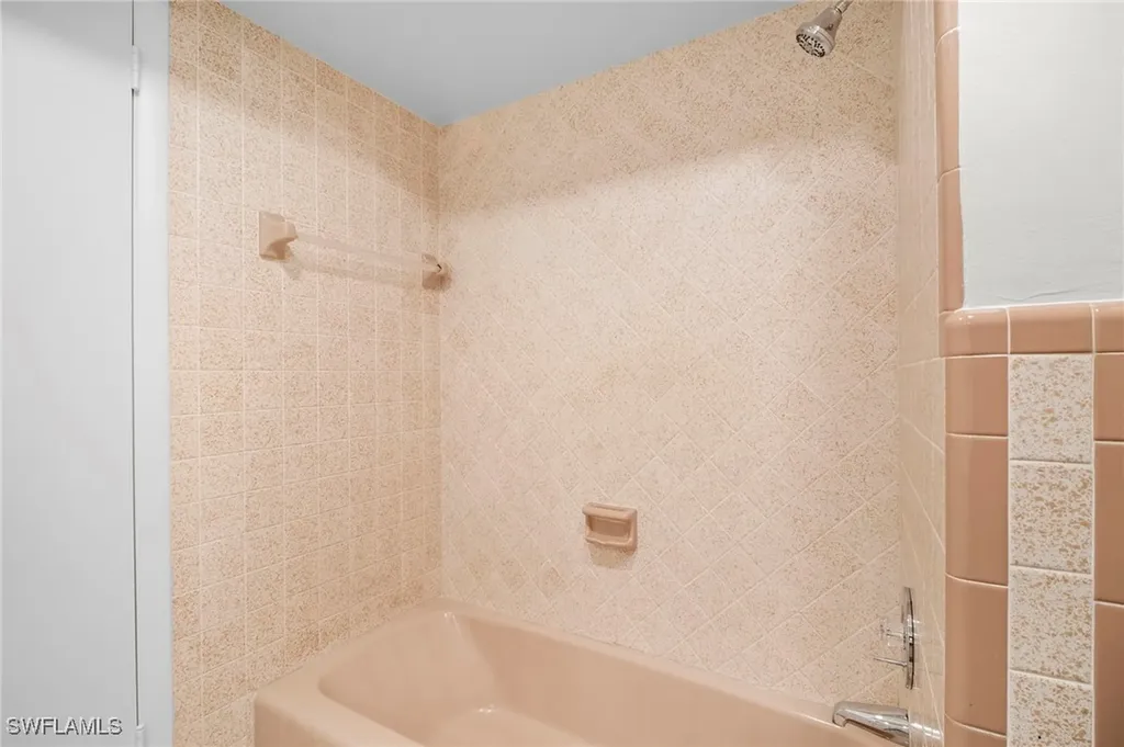 5091 Westminster Drive Fort Myers FL 33919