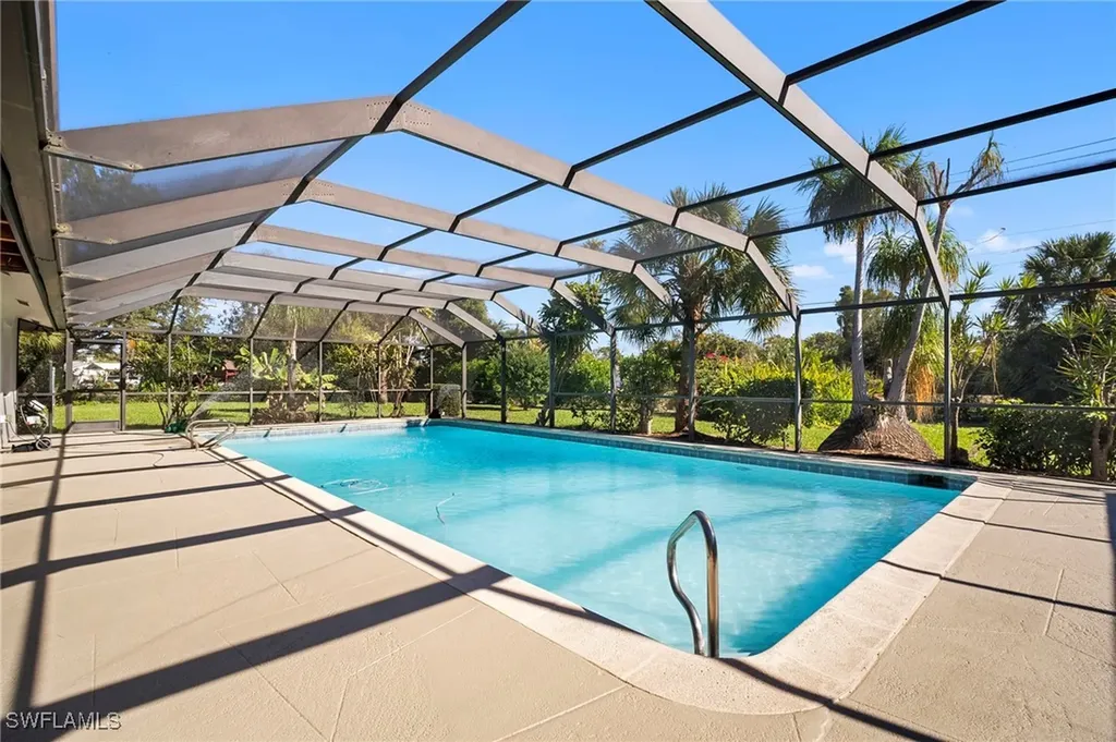 5091 Westminster Drive Fort Myers FL 33919