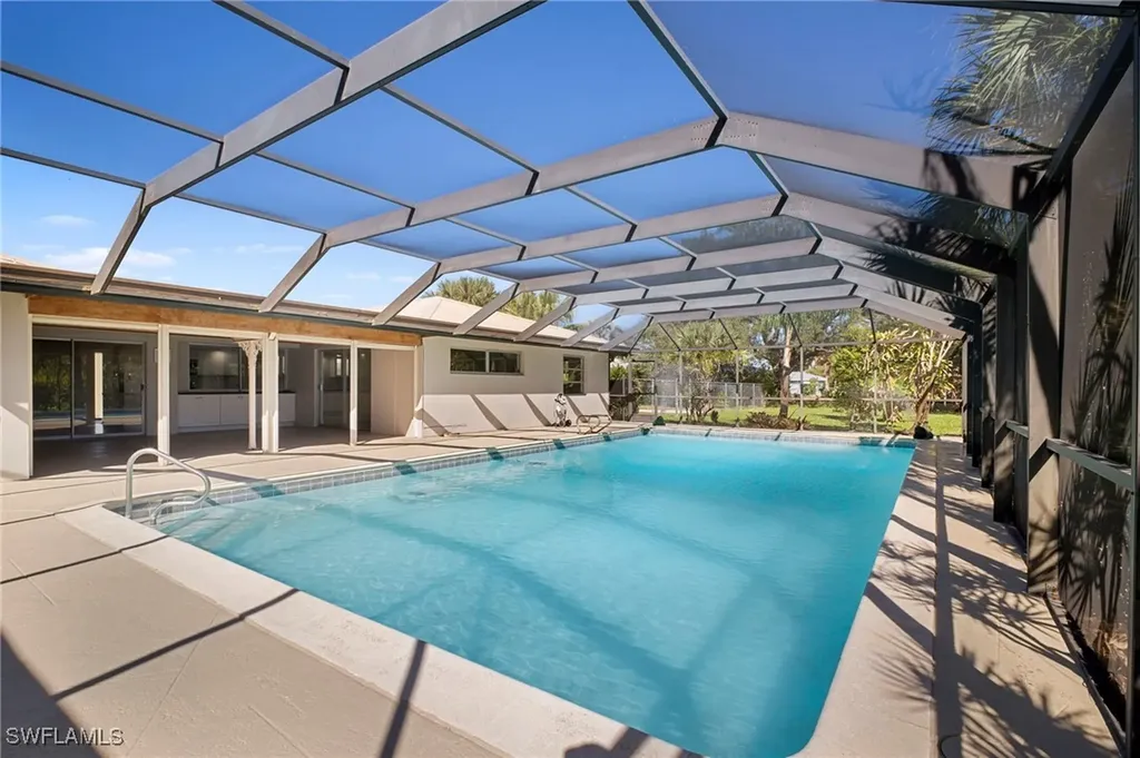 5091 Westminster Drive Fort Myers FL 33919