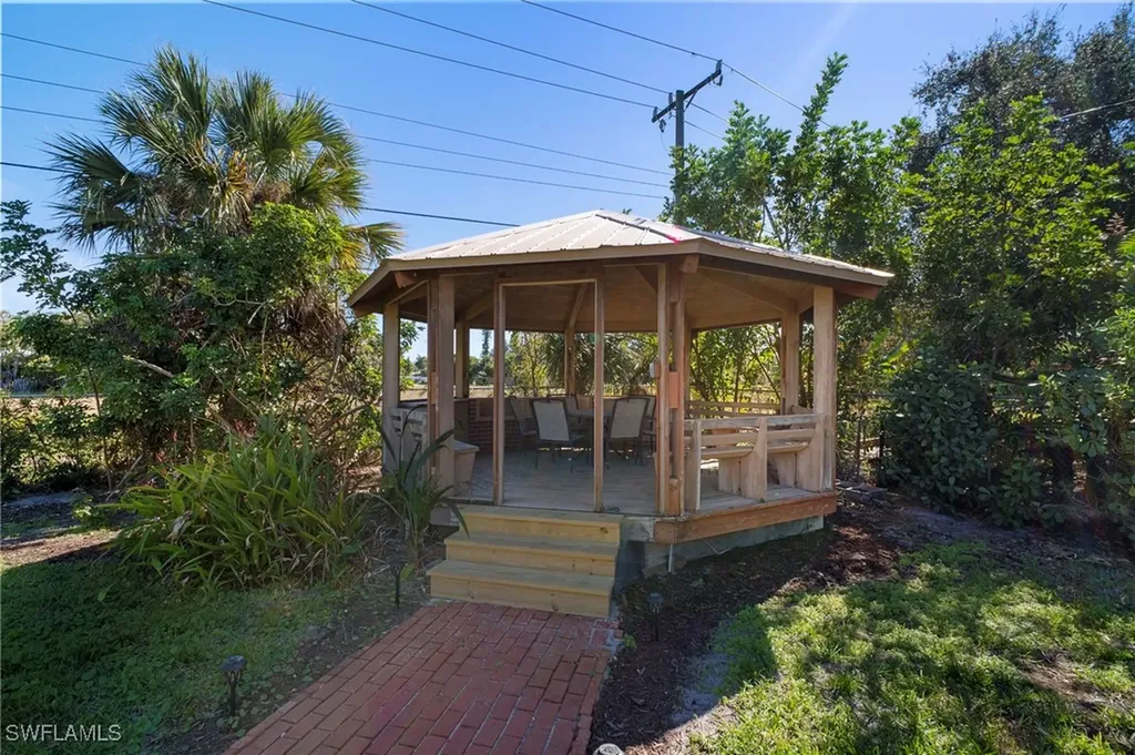 5091 Westminster Drive Fort Myers FL 33919