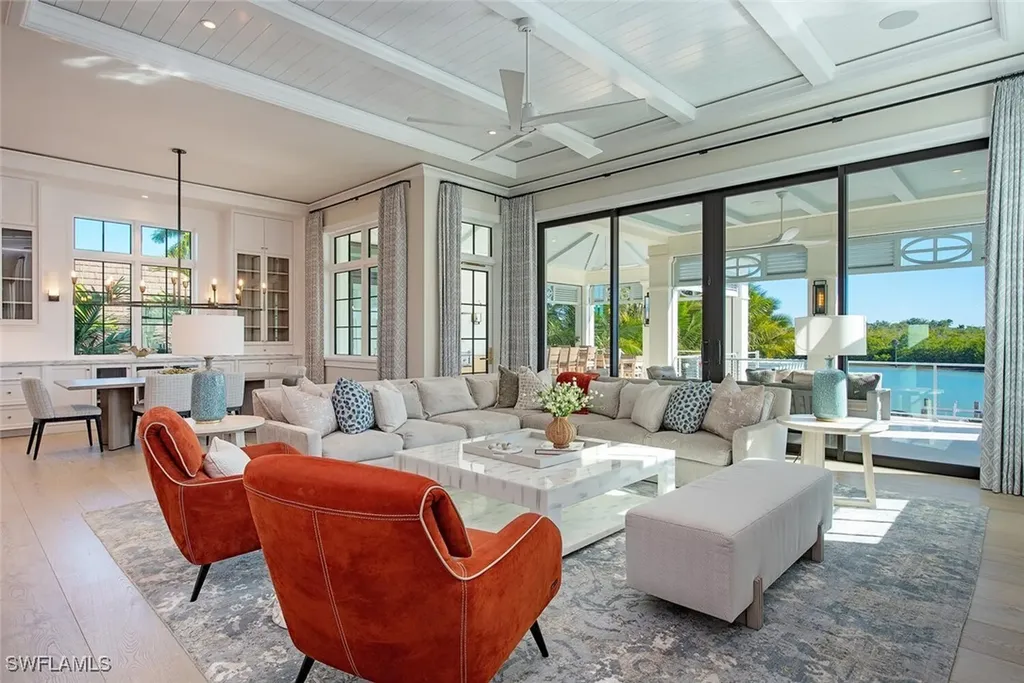 3777 Gordon Drive Naples FL 34102