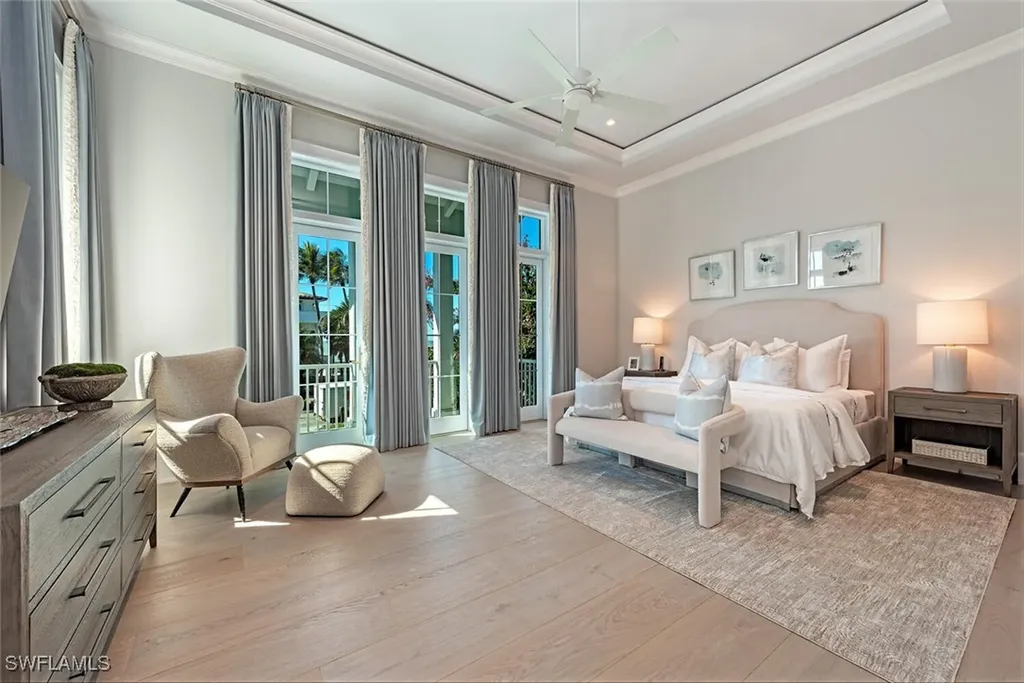 3777 Gordon Drive Naples FL 34102