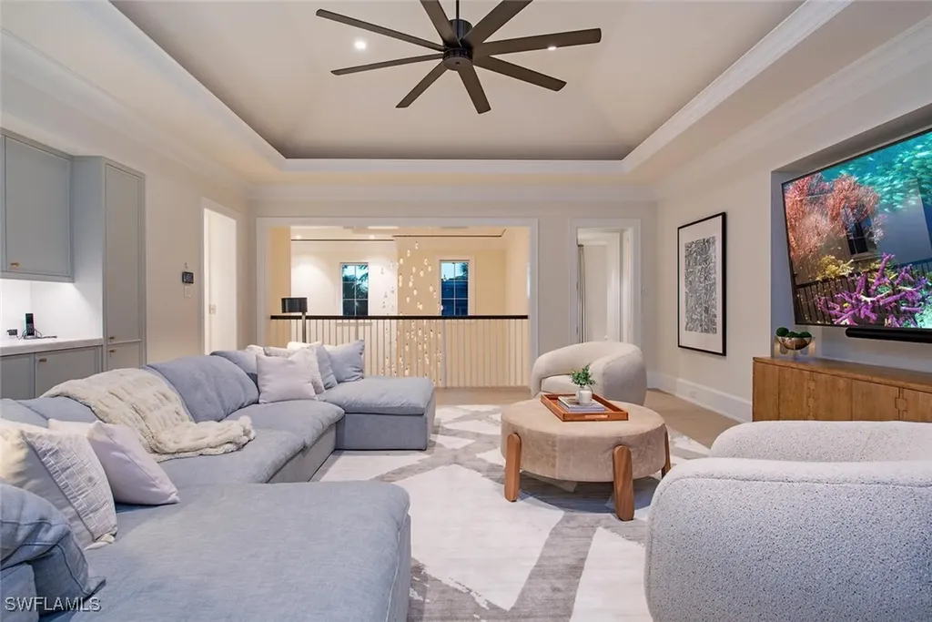 3777 Gordon Drive Naples FL 34102