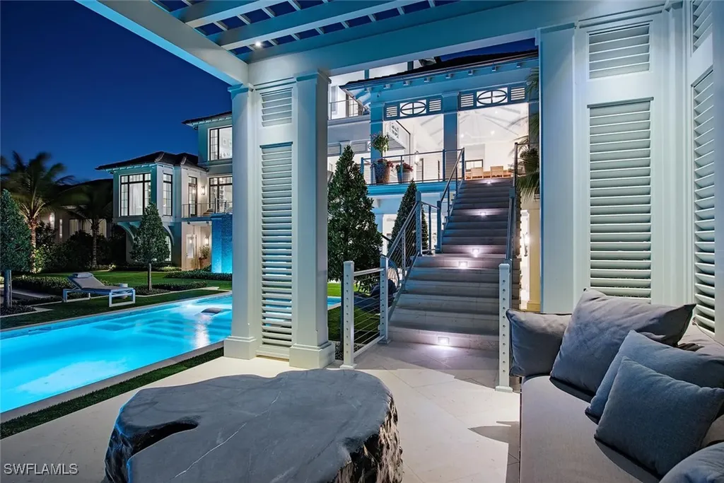 3777 Gordon Drive Naples FL 34102