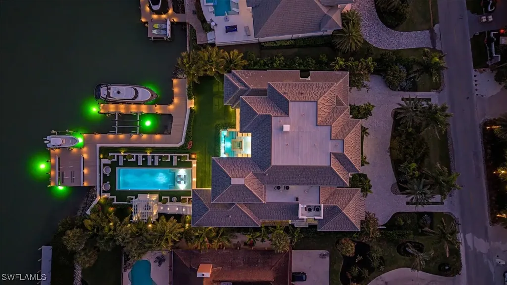 3777 Gordon Drive Naples FL 34102