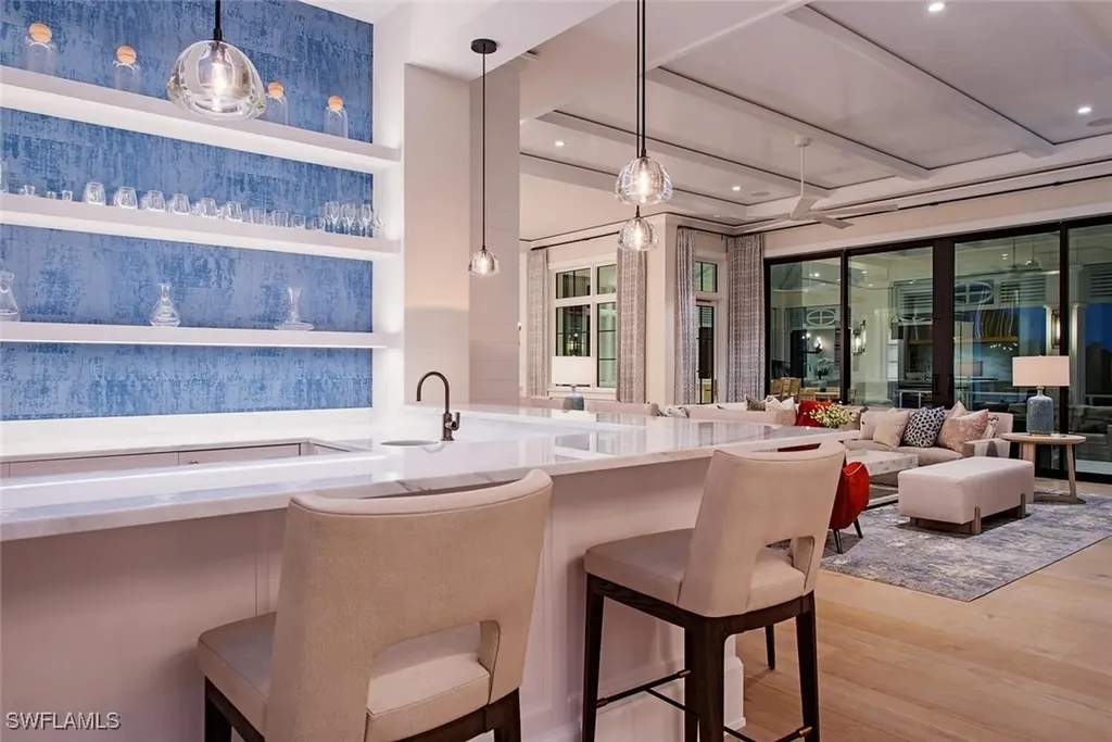 3777 Gordon Drive Naples FL 34102