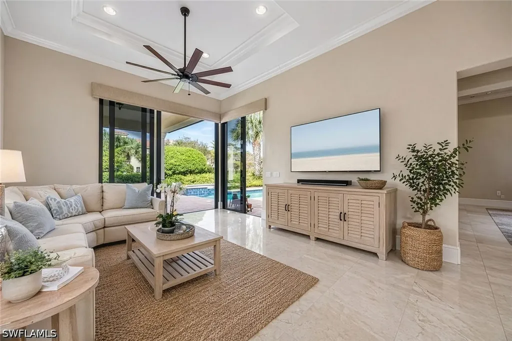 2277 Residence Circle Naples FL 34105