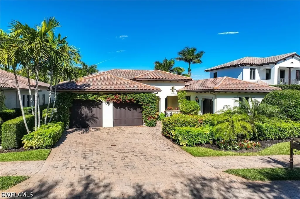 2277 Residence Circle Naples FL 34105