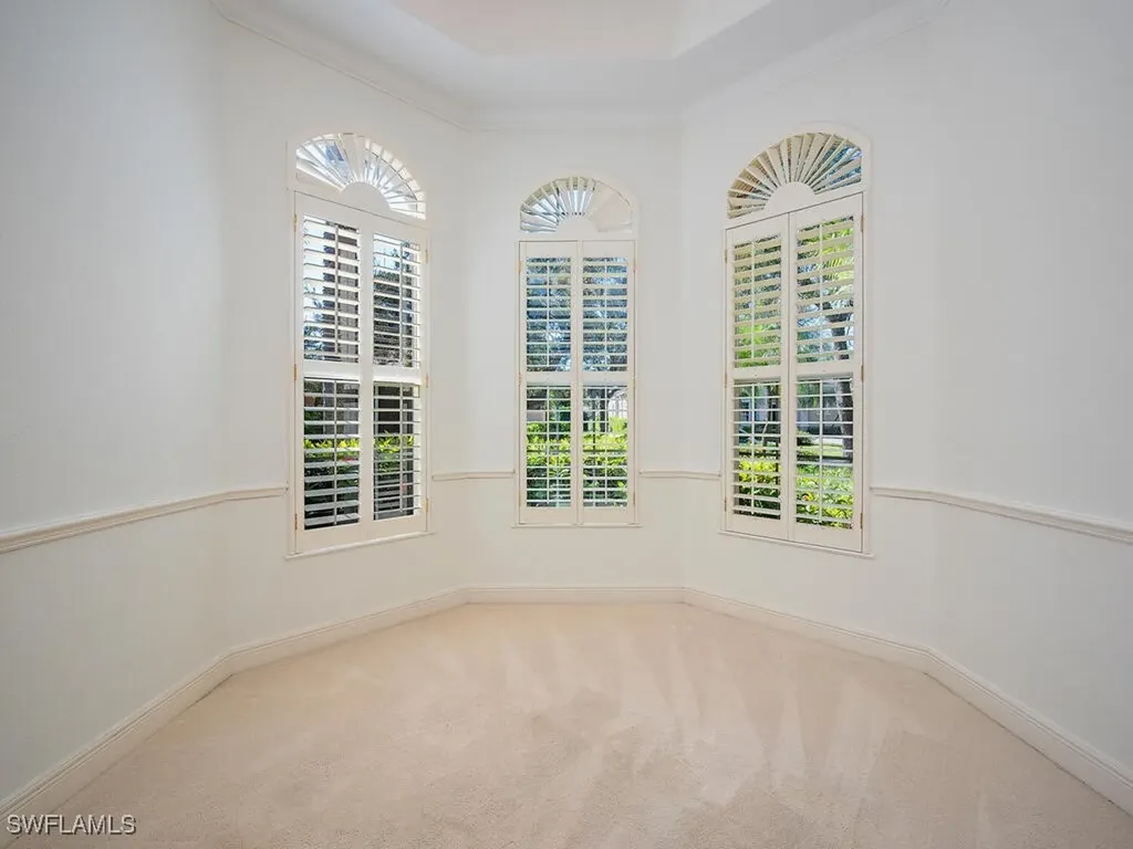 427 Terracina Way Naples FL 34119