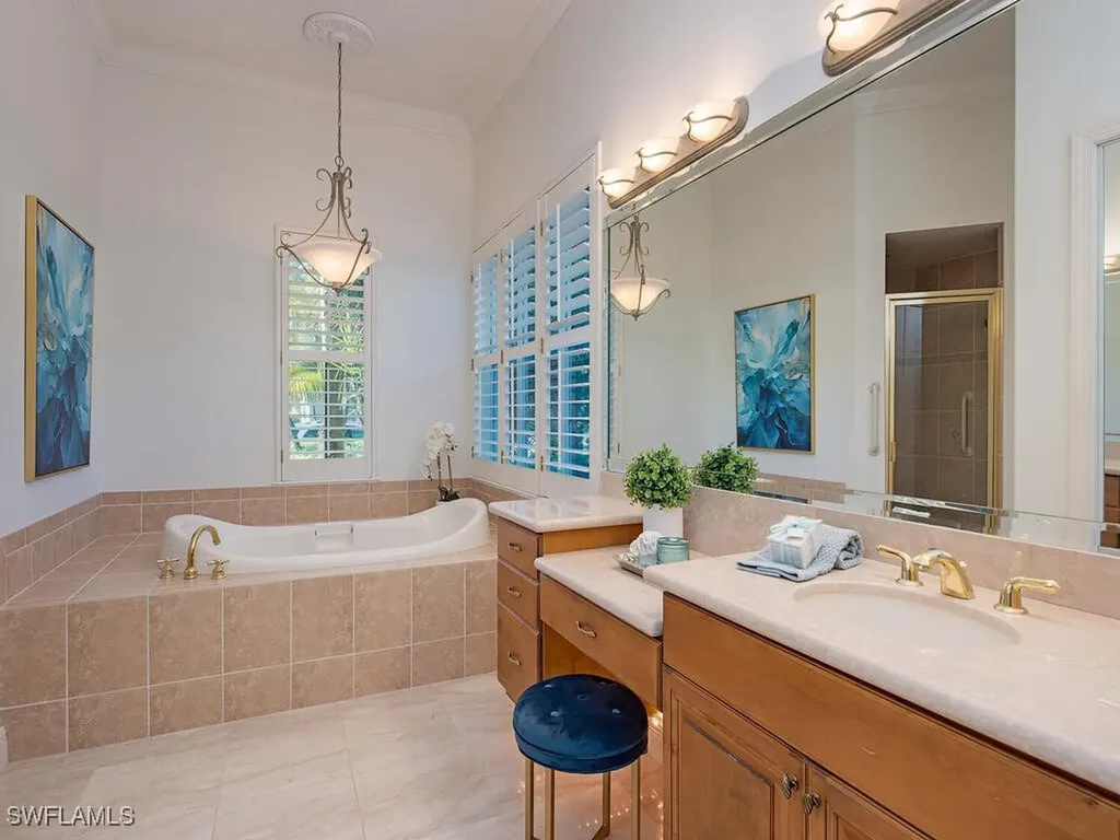 427 Terracina Way Naples FL 34119