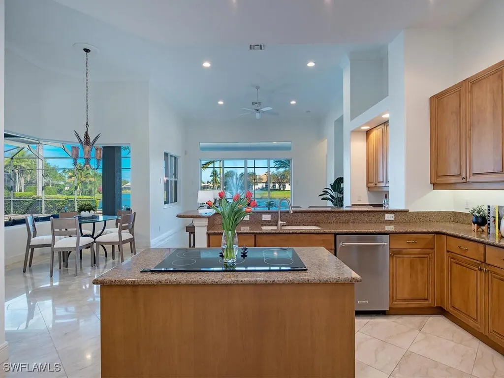 427 Terracina Way Naples FL 34119