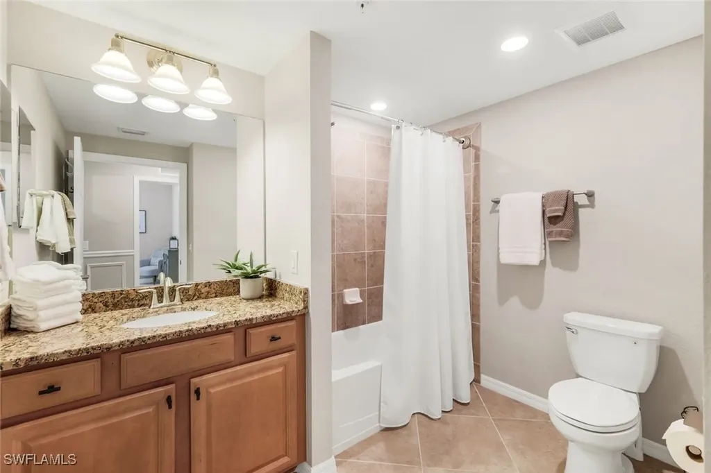 28005 Cookstown Court Bonita Springs FL 34135
