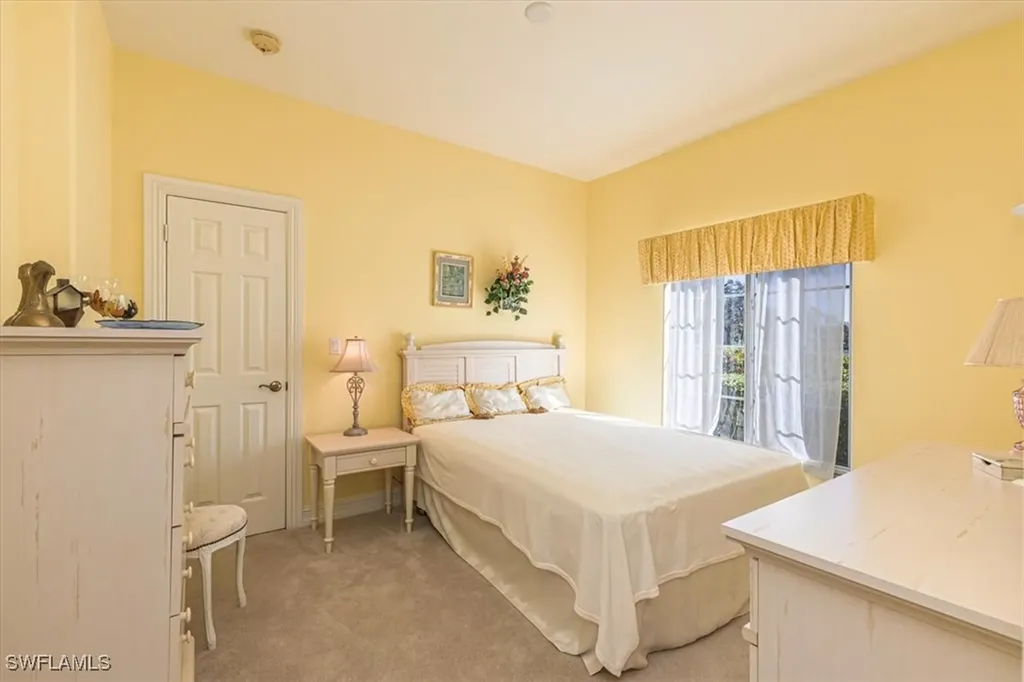 9195 Michael Circle Naples FL 34113