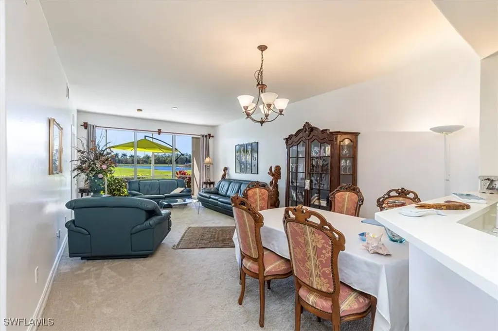 9195 Michael Circle Naples FL 34113