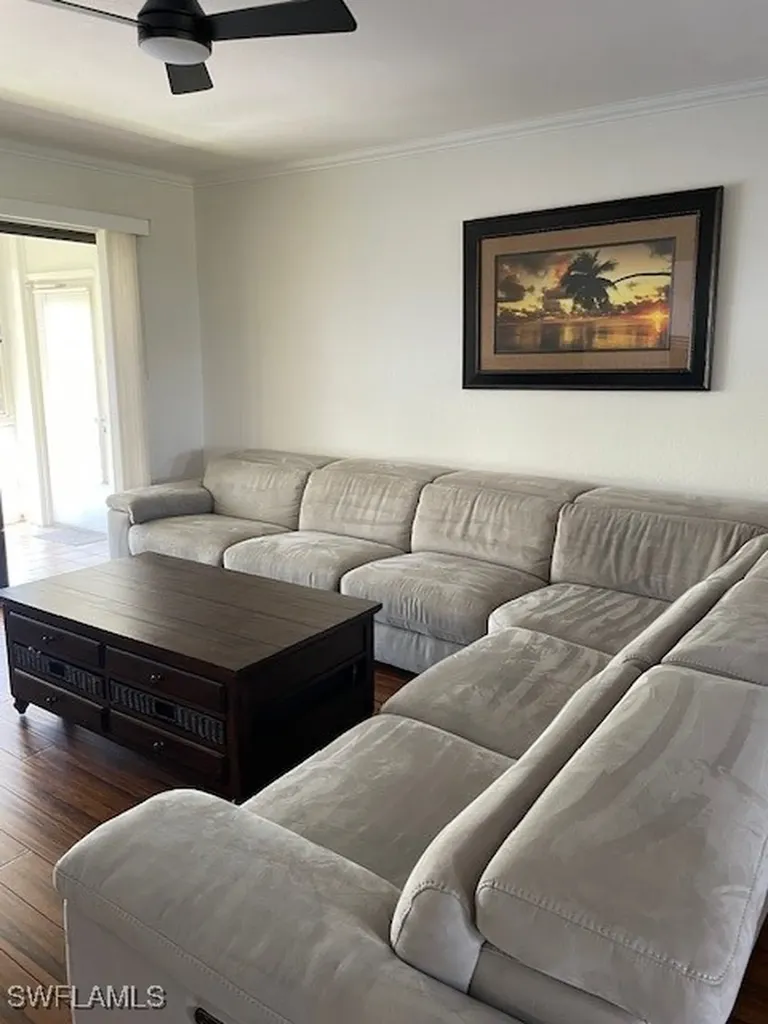 632 Victoria Drive Cape Coral FL 33904