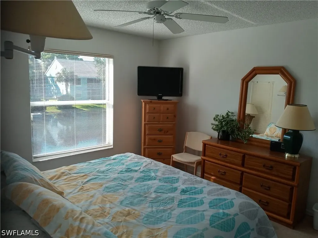 185 Grand Oaks Way Naples FL 34110