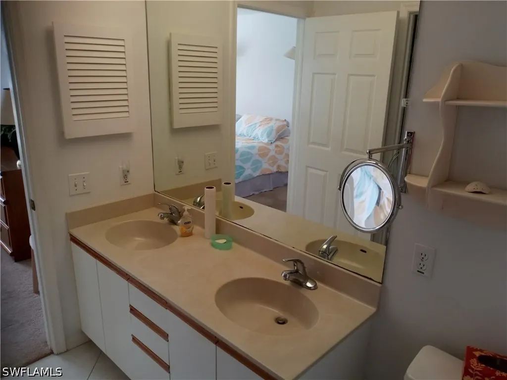 185 Grand Oaks Way Naples FL 34110