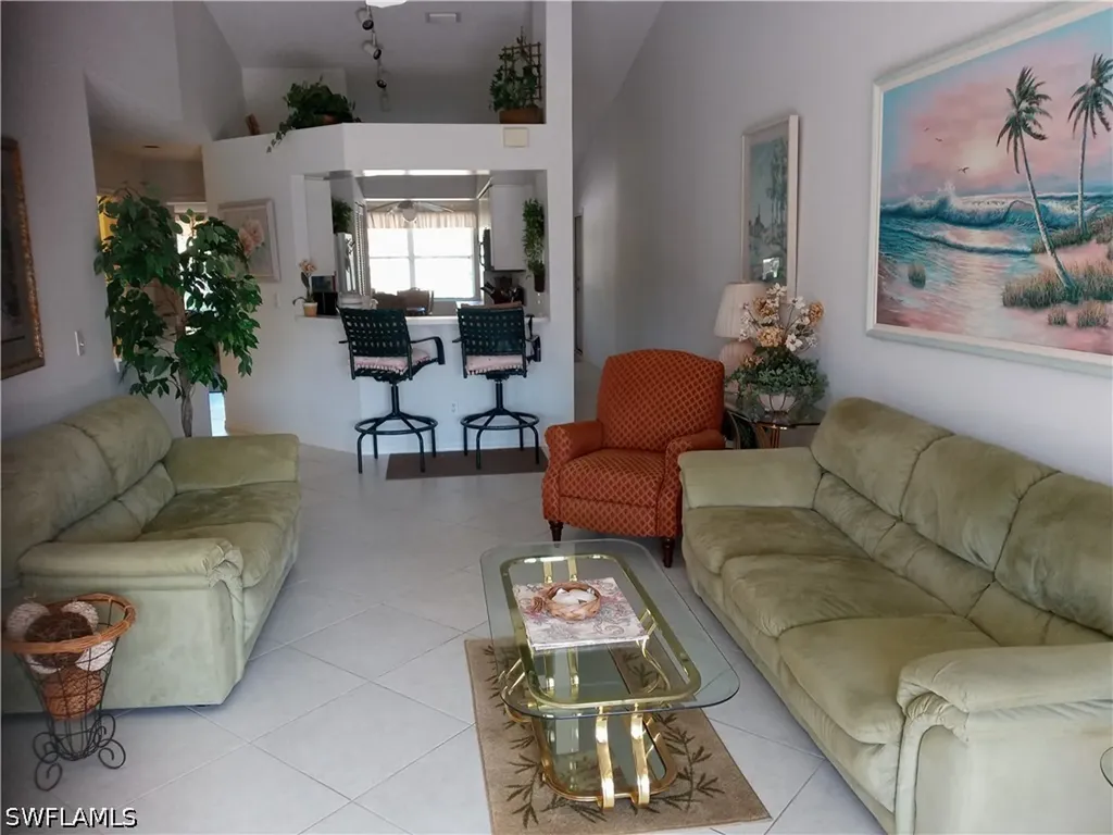 185 Grand Oaks Way Naples FL 34110