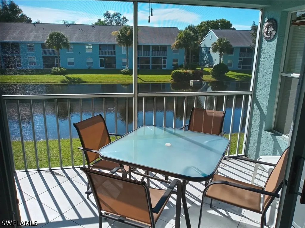 185 Grand Oaks Way Naples FL 34110