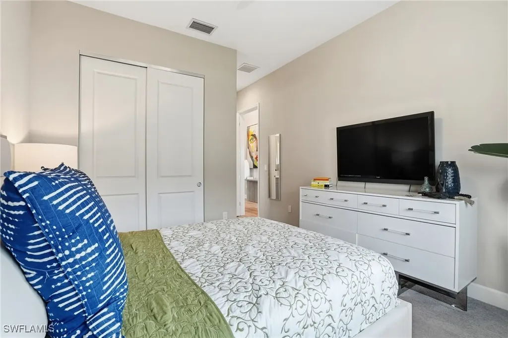 11394 Jacaranda Drive Naples FL 34120