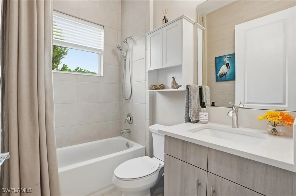 11394 Jacaranda Drive Naples FL 34120