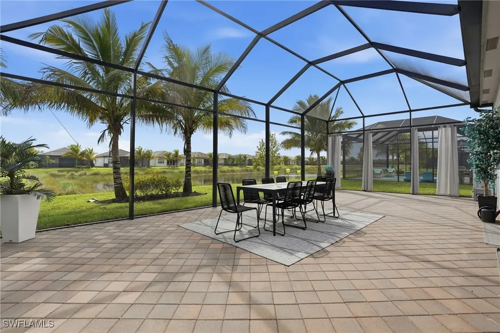 11394 Jacaranda Drive Naples FL 34120